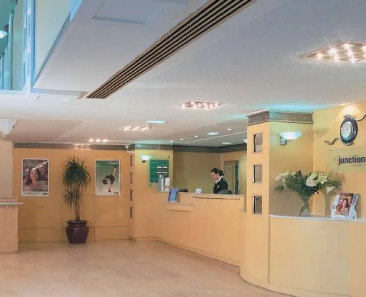 Holiday Inn Nottingham By Ihg 4*,  United Kingdom